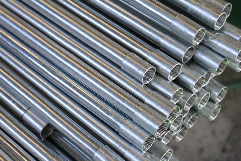 What is the difference between Rigid Steel / Metal Conduit and IMC Conduit ?